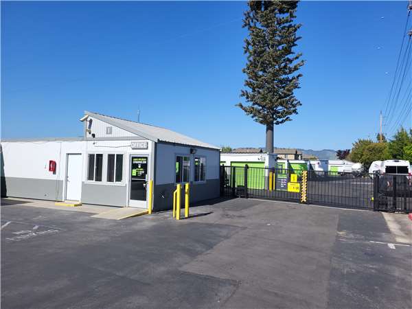 Cheap Storage Units in Santa Cruz CA from 6 Extra Space Storage