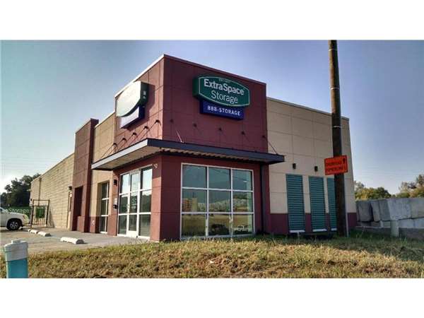 Louisville Adams St Storage Located In Ky Image Of Extra E Storage Facility On 350 Adams St In Louisville Ky