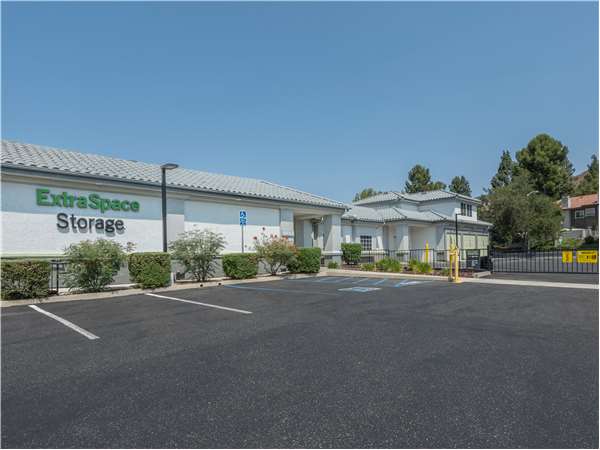 Extra Space Storage facility at 161 Duesenberg Dr - Thousand Oaks, CA