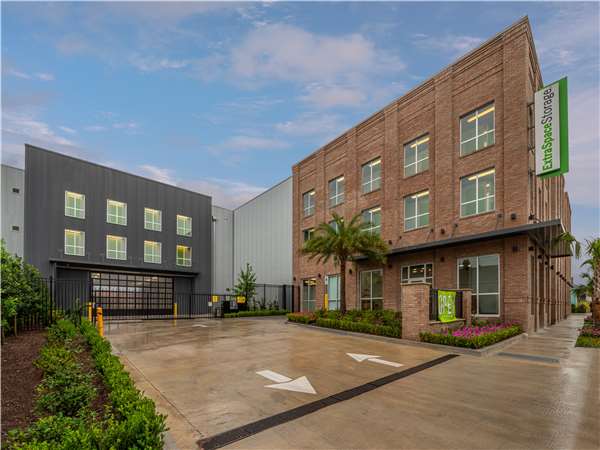 Climate Controlled Self Storage In New Orleans La Climasafe Self Storage