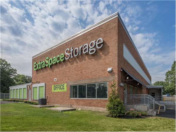 North Windham Self Storage We Offer Two Convenient Locations 194 Boston Post Rd North Windham Ct And 35 Stonegate Dr North Retail And Services Self