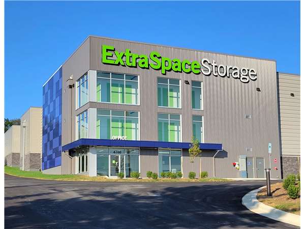 Storage Units in Temple Hills MD at 4700 Beech Rd Extra Space