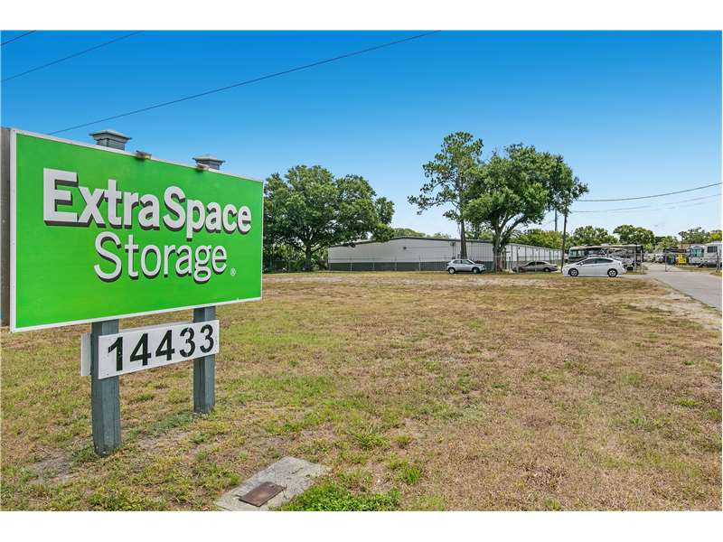 Largo, FL, Self-Storage Near 199 Missouri Ave N