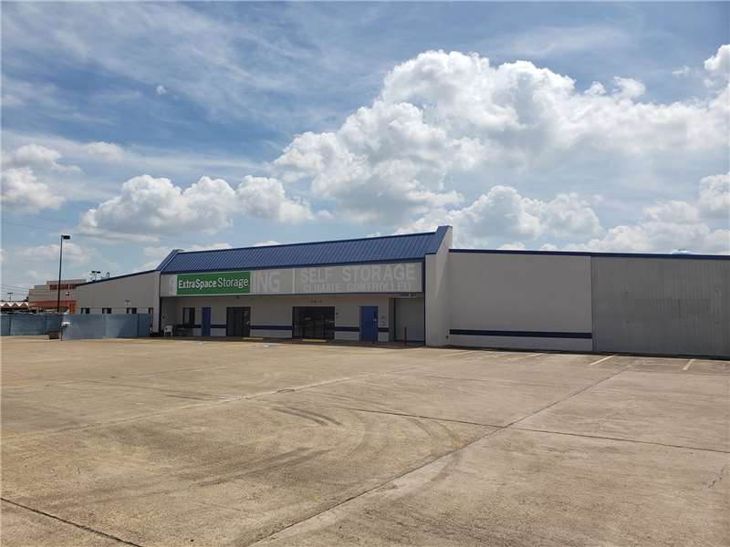 Storage Units In Houston Tx At 6610 Hwy 6 Extra Space Storage