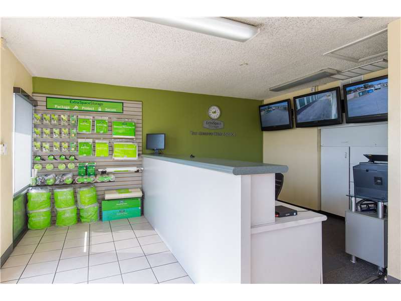Self-Storage Units at 802 W 40th St in San Bernardino, CA @CubeSmart