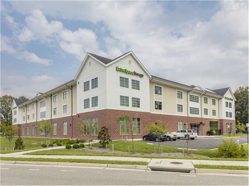 Storage Units in Richmond, VA at 1671 Mall Dr | Extra Space Storage